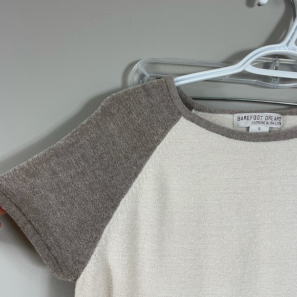Barefoot dreams pajamas - Picture 7 of 10